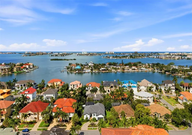 29th image of 6128 Pasadena Point Blvd, Gulfport, FL 33707 | MLS# TB8538253