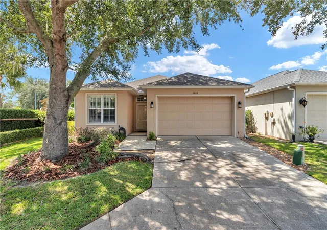 Photo 1 of Single family home for sale at 3302 Sw 38th Place, Ocala, FL 34474 | MLS# OM730252 | Listing updated on 2026-09-03