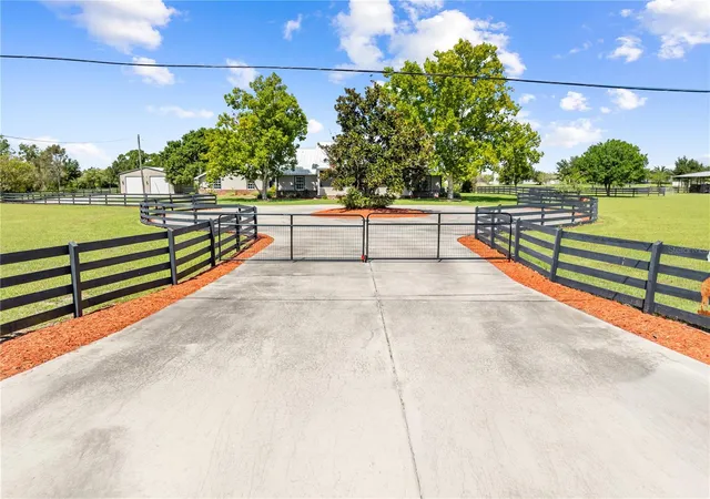 Photo 2 of Sale Pending at 1868 Druliner Rd, Saint Cloud, FL 34771 | MLS# O6433073 | Listing updated on 2026-09-06