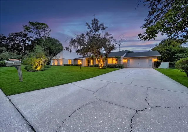 Photo 3 of Single family home for sale at 1068 Sugartree Dr S, Lakeland, FL 33813 | MLS# P4939579 | Listing updated on 2026-09-17