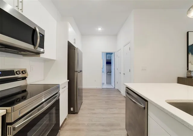 Photo 4 of Townhouse for sale at 340 Famagusta Dr, Davenport, FL 33896 | MLS# O6433077 | Listing updated on 2026-08-14