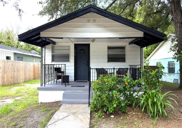 1st image of 1219 E Emma St, Tampa, FL 33603 | MLS# TB8538285