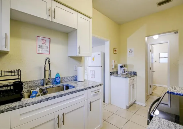 5th image of 1219 E Emma St, Tampa, FL 33603 | MLS# TB8538285