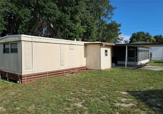 1st image of 820 Mark Rd, Leesburg, FL 34748 | MLS# G5116390