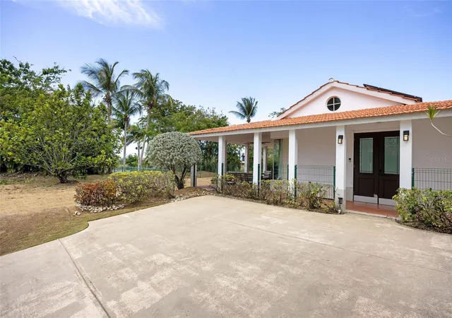 Photo 2 of Single family home for sale at 134 Camino De La Cana, Dorado, PR 00646 | MLS# PR9123367 | Listing updated on 2026-08-14