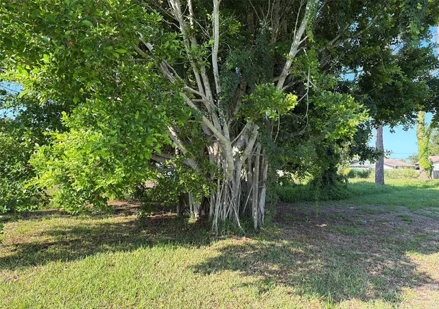 4th image of Lot 18 Michigan Ave, Englewood, FL 34223 | MLS# D6148383