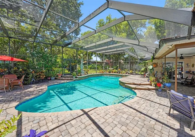 3rd image of 3061 Alt 19, Palm Harbor, FL 34683 | MLS# TB8538313
