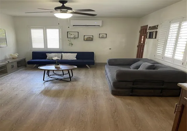 Photo 3 of Single family home for sale at 2829 21st Street N, Saint Petersburg, FL 33713 | MLS# TB8538314 | Listing updated on 2026-08-13
