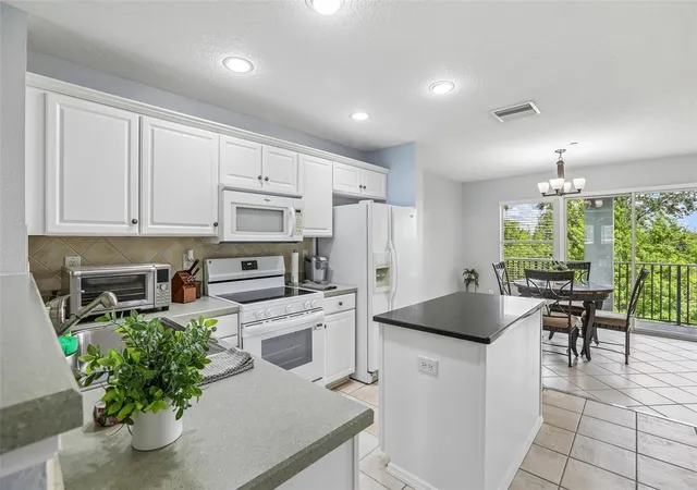 3rd image of 4864 Tuscan Loon Dr, Tampa, FL 33619 | MLS# TB8538315