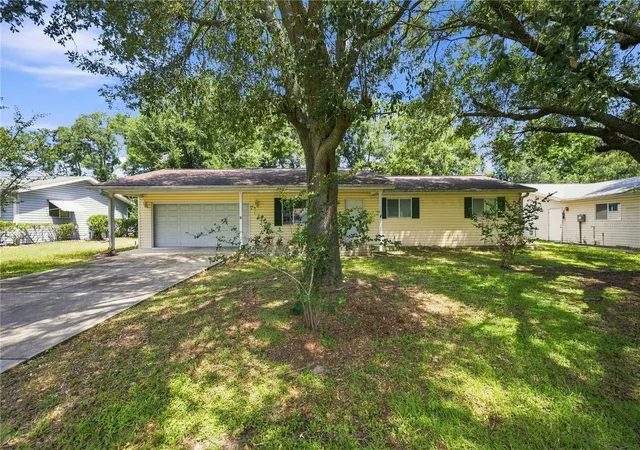 Photo 1 of Single family home for sale at 6081 Sw 63rd Street, Ocala, FL 34474 | MLS# OM730274 | Listing updated on 2026-08-22