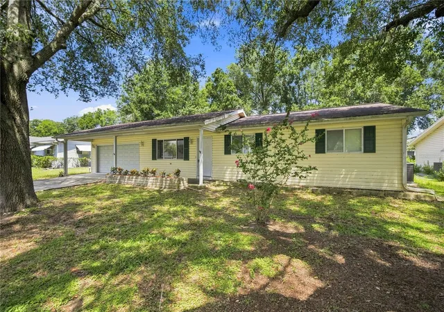 Photo 4 of Single family home for sale at 6081 SW 63rd Street, Ocala, FL 34474 | MLS# OM730274 | Listing updated on 2026-08-22