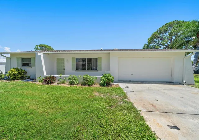 1st image of 987 Queen Rd, Venice, FL 34293 | MLS# A4702833