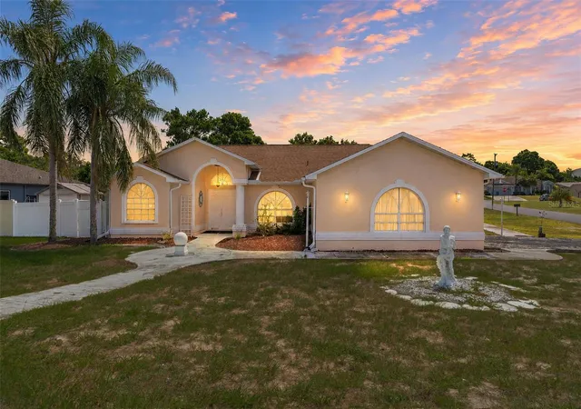 1st image of 11081 Fell St, Spring Hill, FL 34609 | MLS# G5116393
