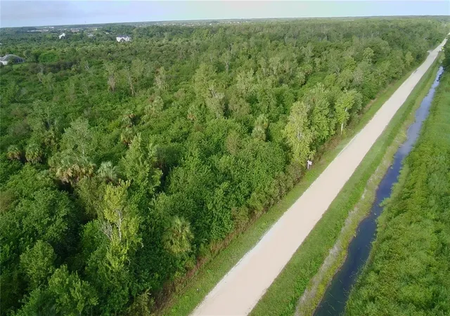 1st image of 720 Shady Hallow Blvd W, Naples, FL 34120 | MLS# O6433106