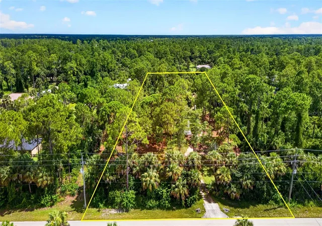 Photo 4 of Single family home for sale at 2120 18th Avenue NE, Naples, FL 34120 | MLS# TB8538337 | Listing updated on 2026-09-27