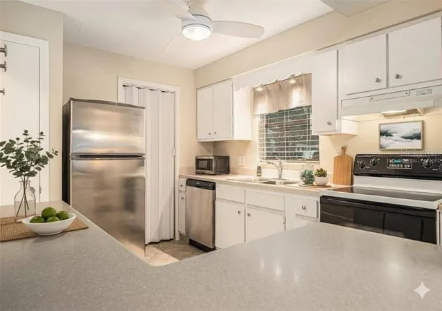 3rd image of 11200 102Nd Ave #16, Seminole, FL 33778 | MLS# TB8538351