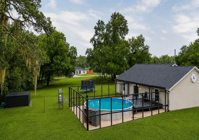 Photo 2 of Single family home for sale at 126 Locust Radl, Ocala, FL 34472 | MLS# OM730285 | Listing updated on 2026-09-13