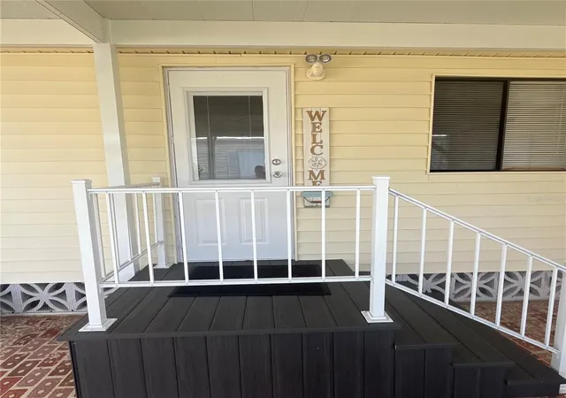 Photo 4 of Manufactured home for sale at 808 53rd Avenue E #209, Bradenton, FL 34203 | MLS# A4702851 | Listing updated on 2026-09-13