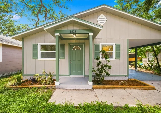 3rd image of 1528 S Madison Ave, Clearwater, FL 33756 | MLS# TB8538396