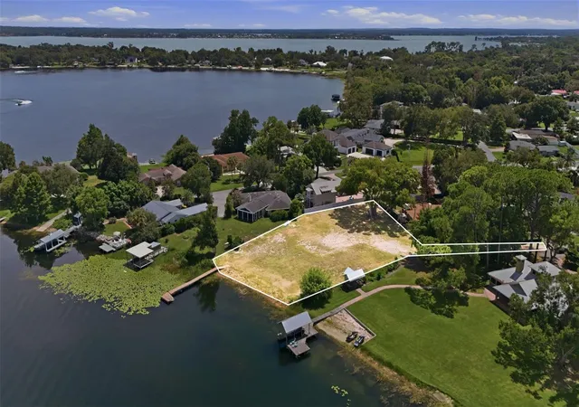 2nd image of 1810 Pineway Ct, Mount Dora, FL 32757 | MLS# O6433159