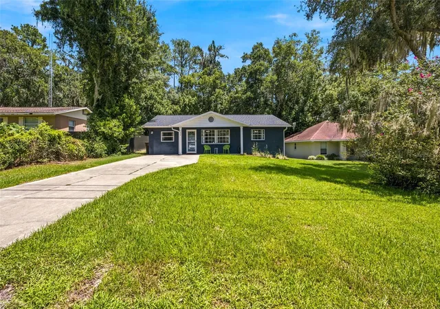 2nd image of 723 Se 30th Ave, Ocala, FL 34471 | MLS# OM730301
