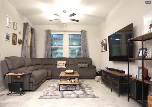 Photo 4 of Townhouse for sale at 6834 Citrus Crk Ln, Tampa, FL 33625 | MLS# TB8538408 | Listing updated on 2026-08-14