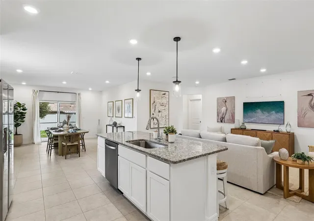 Photo 5 of Single family home for sale at 203 Hyacinth Ct, Kissimmee, FL 34759 | MLS# O6433178 | Listing updated on 2026-08-14