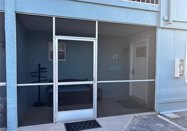 1st image of 170 Roosevelt Dr #17, Sarasota, FL 34236 | MLS# A4702856