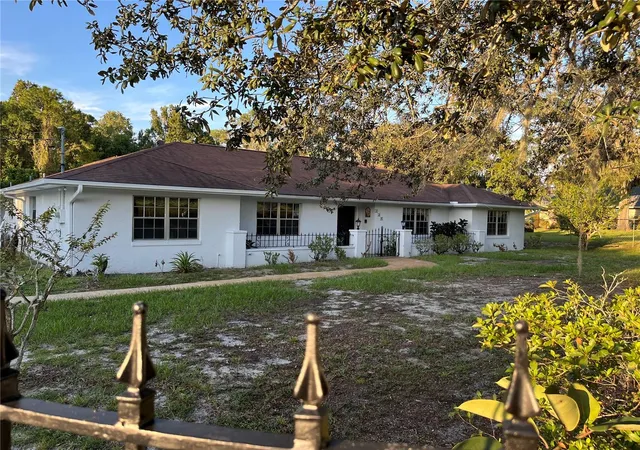 3rd image of 230 Bay Meadow Rd, Longwood, FL 32750 | MLS# O6433179