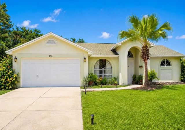 1st image of 1742 Staysail Dr, Valrico, FL 33594 | MLS# TB8538423