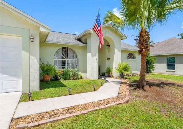 3rd image of 1742 Staysail Dr, Valrico, FL 33594 | MLS# TB8538423