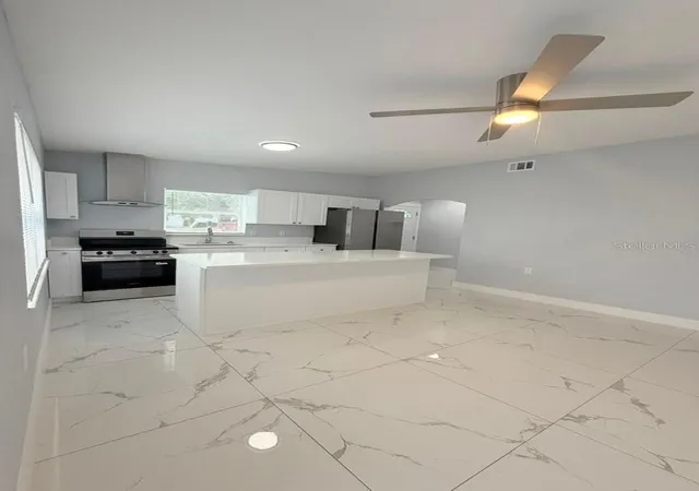 Photo 3 of Single family home for sale at 2615 E 23rd Avenue, Tampa, FL 33605 | MLS# TB8538425 | Listing updated on 2026-08-13