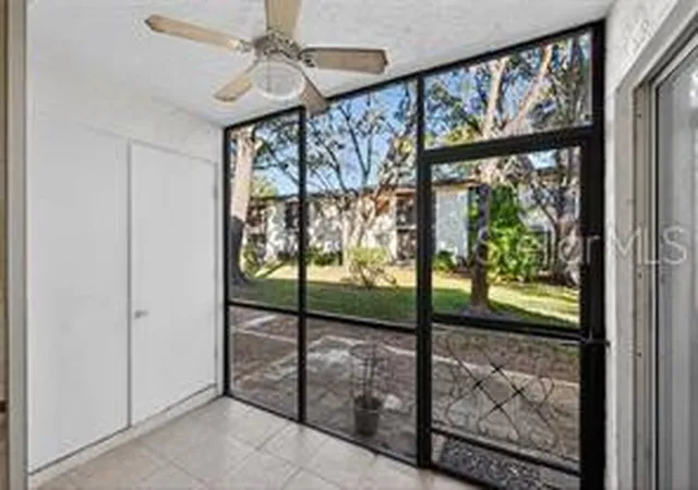 4th image of 219 Palmetto Ct, OLDSMAR, FL 34677