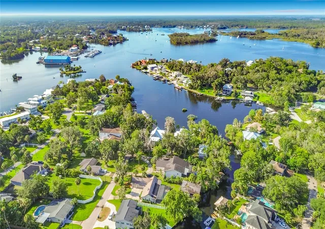 66th image of 536 Nw 9th Ave, Crystal River, FL 34428 | MLS# OM730308