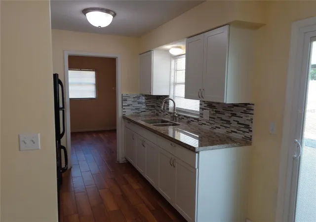 Photo 4 of Single family home for sale at 2305 NE 38th Street, Ocala, FL 34479 | MLS# O6433191 | Listing updated on 2026-08-13