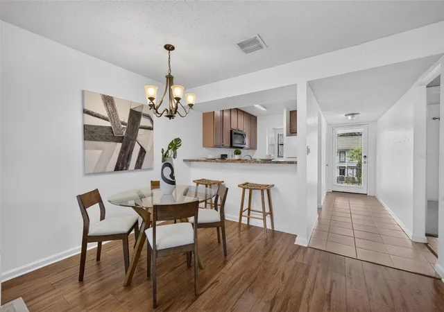 Photo 3 of Condo for sale at 3004 Plaza Ter Dr #3004, Orlando, FL 32803 | MLS# O6433192 | Listing updated on 2026-09-08