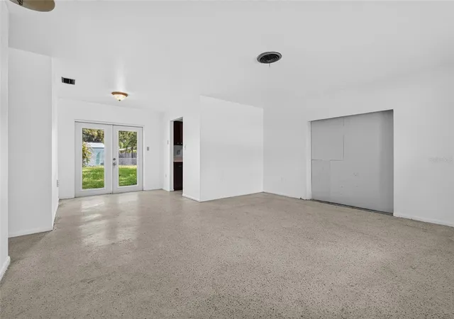 Photo 2 of Single family home for sale at 4923 Brookmeade Dr, Sarasota, FL 34232 | MLS# A4702860 | Listing updated on 2026-09-21