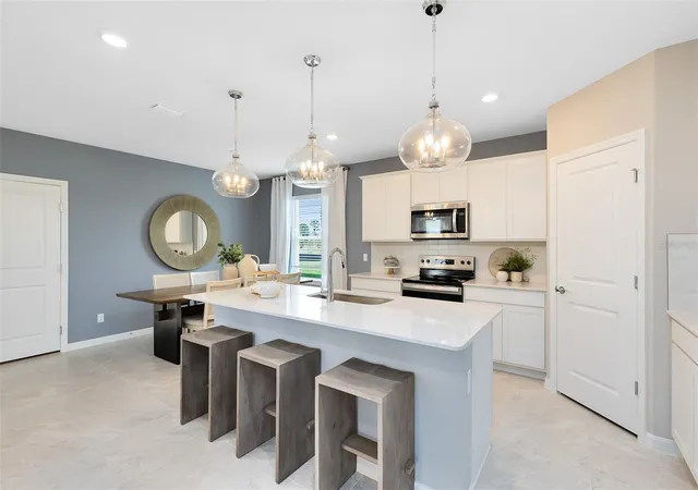 Photo 3 of Sale Pending at 5052 Shrub Leaf Aly, Saint Cloud, FL 34771 | MLS# O6433213 | Listing updated on 2026-08-14