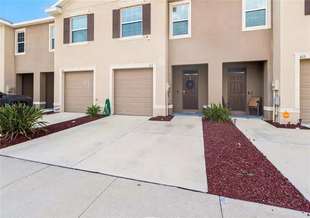 2nd image of 417 Newmont Cir, Ruskin, FL 33570 | MLS# TB8538464