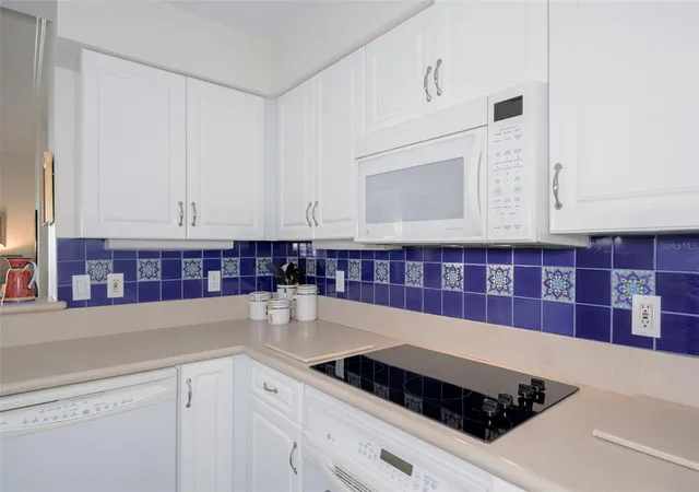 Listing Photo 4 - Condo for sale in building located at 4624 Harbour Vlg Blvd, Port Orange, FL 32127 - Unit #4504