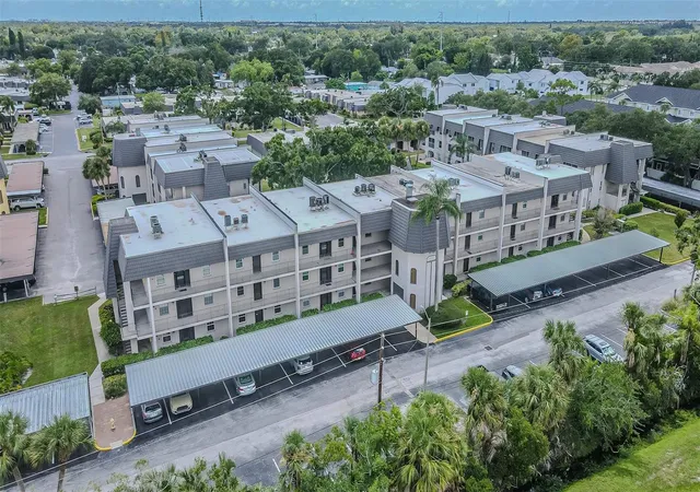 3rd image of 8765 Bardmoor Blvd #304, Seminole, FL 33777 | MLS# TB8538465