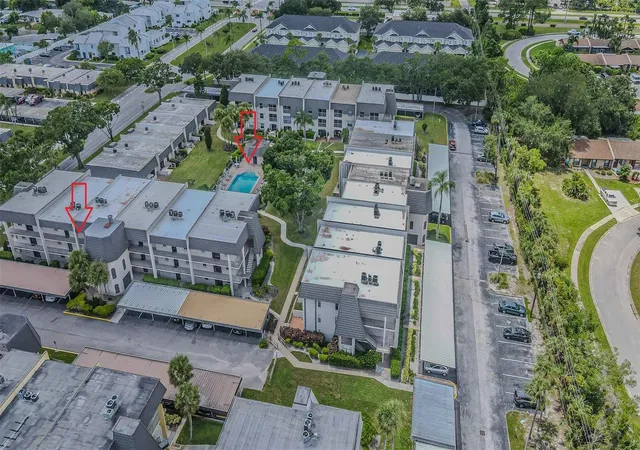 4th image of 8765 Bardmoor Blvd #304, Seminole, FL 33777 | MLS# TB8538465