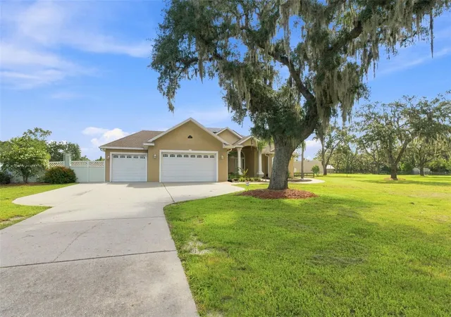 4th image of 11302 Osceola Dr, New Port Richey, FL 34654 | MLS# W7888554