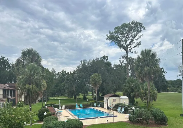 2nd image of 729 Midway Dr #B, Ocala, FL 34472 | MLS# V4950707