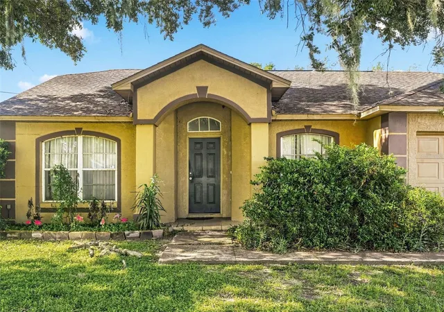 Photo 2 of Single family home for sale at 1593 Watson Oaks Ct, Lakeland, FL 33809 | MLS# O6433224 | Listing updated on 2026-09-05