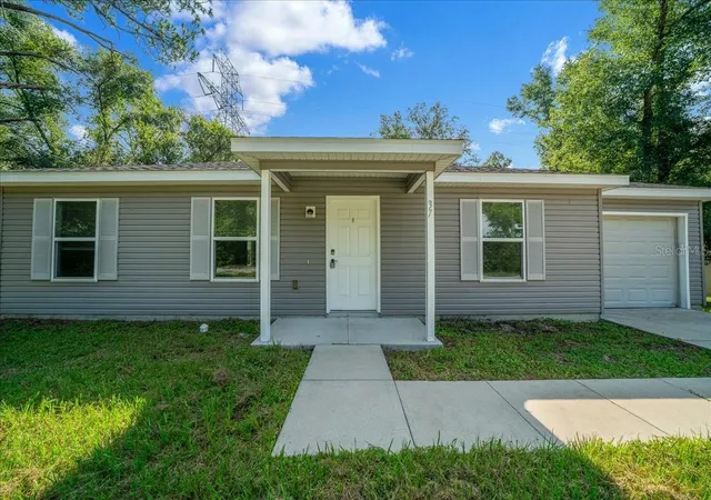 Photo 3 of Single family home for sale at 37 Water Trak Crse, Ocala, FL 34472 | MLS# OM730316 | Listing updated on 2026-08-14