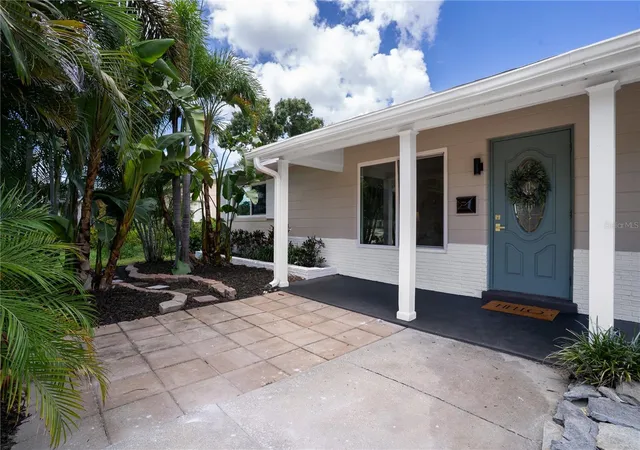 Photo 3 of Single family home for sale at 6065 23rd Avenue N, Saint Petersburg, FL 33710 | MLS# TB8538482 | Listing updated on 2026-10-19