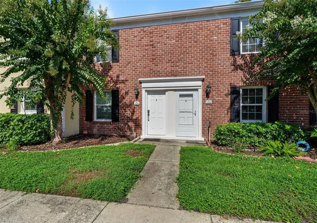 4th image of 13747 Juniper Blossom Dr, Tampa, FL 33618 | MLS# TB8538485