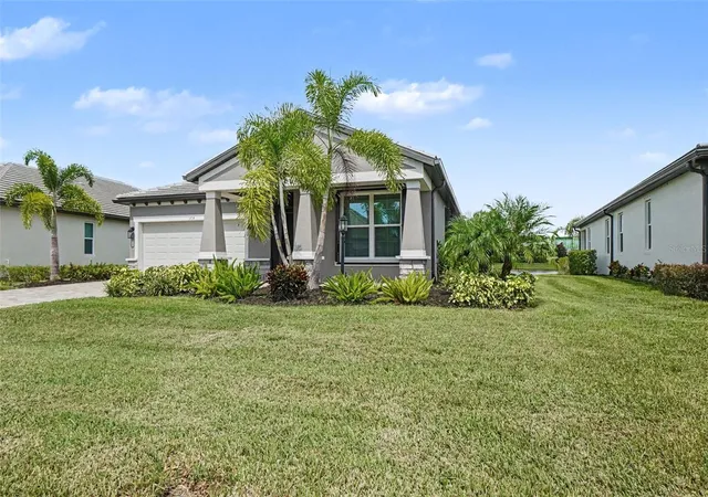 Photo 1 of Single family home for sale at 3714 Wild Blossom Pl, Parrish, FL 34219 | MLS# O6433230 | Listing updated on 2026-10-10