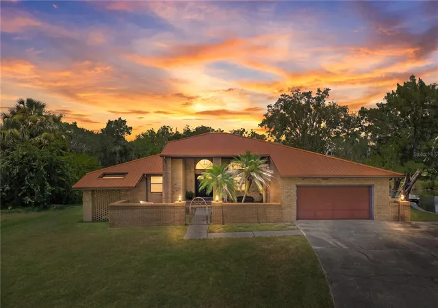 2nd image of 11649 W Clubview Dr, Homosassa, FL 34448 | MLS# OM730318